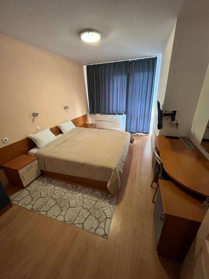 Хотел Панорама Доспат Zewnętrze zdjęcie
